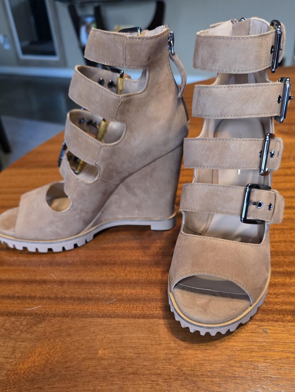 Linea Paolo Taupe Multi Buckle Wedge Sandals Size 6.5 NEW